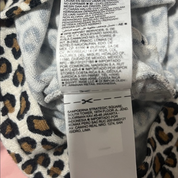 Cheetah Print Old Navy Cardigan - Picture 8 of 9